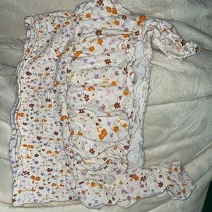 Flowery off the shoulder white cropped shirt